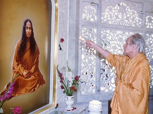 Swami Anandamoy in Smriti Mandir, Ranchi