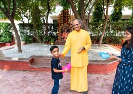 Children receiving gifts.