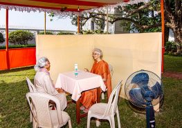 Brahmani Mai counsels a devotee.